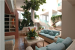 Las Rosas Interior