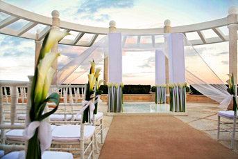 Le Meridien Cancun Wedding Gazebo Front