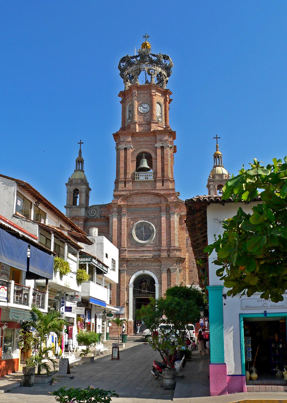 Cathedral Puerto Vallarta - complete view