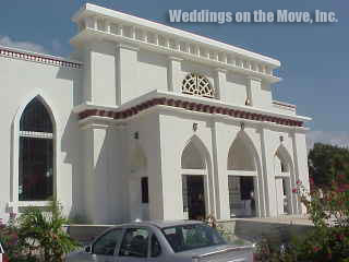 Parish Playa del Carmen, entrance 2