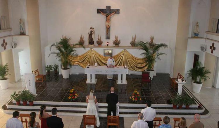 Parish Playa del Carmen, interior 1